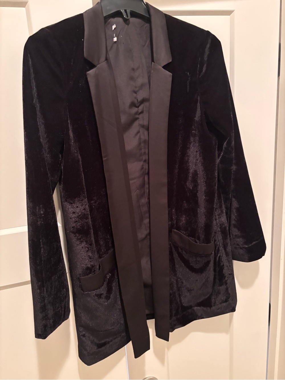 Men's Black Velvet Blazer Jacket - Brand Unspecified